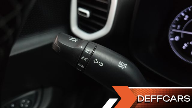 Hyundai VENUE 1.6 Flux купить на сайте DeffCars