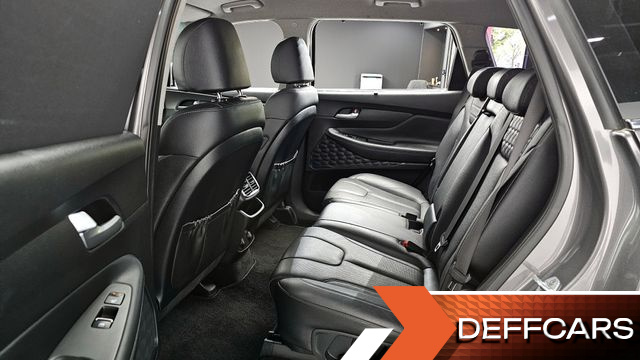 Hyundai SANTAFE Gasoline 2.0T 2WD Inspiration купить на сайте DeffCars
