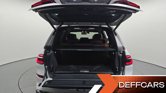 BMW X7 xDrive 40i M Sport 7STR купить на сайте DeffCars