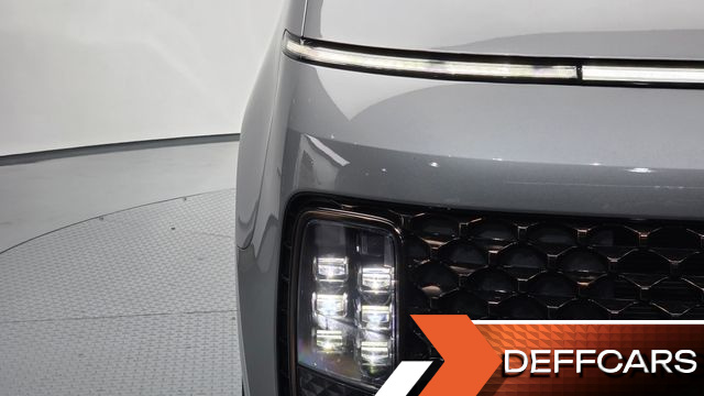 Hyundai STARIA 4WD Lounge 9-Seater Inspiration купить на сайте DeffCars