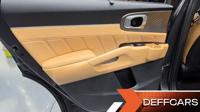 Kia SORENTO HEV 1.6 2WD Gravity купить на сайте DeffCars