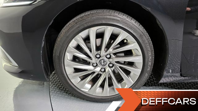 Lexus ES Luxury Plus купить на сайте DeffCars