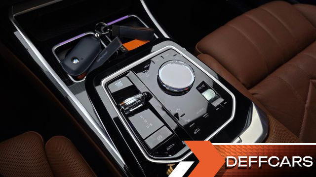 BMW 7-SERIES 740i xDrive M Sport купить на сайте DeffCars