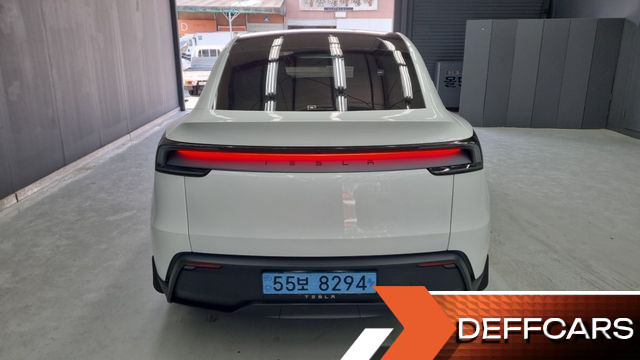 Tesla MODEL Y Premium RWD купить на сайте DeffCars