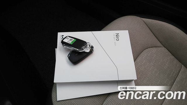 Kia NIRO Best Selection купить на сайте DeffCars