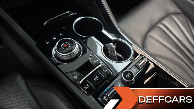 Kia K5 2.0 Signature купить на сайте DeffCars