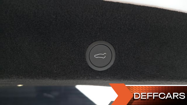 Tesla MODEL Y L Long Range AWD купить на сайте DeffCars
