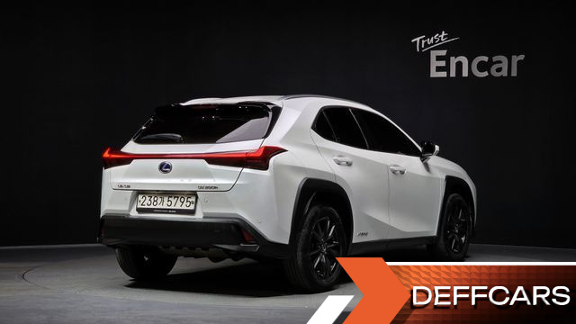 Lexus UX 2.0 2WD купить на сайте DeffCars