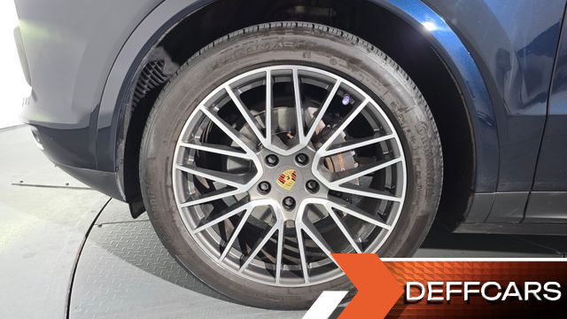 Porsche CAYENNE 3.0 купить на сайте DeffCars