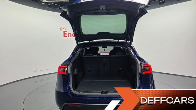 Tesla MODEL Y Long Range AWD купить на сайте DeffCars