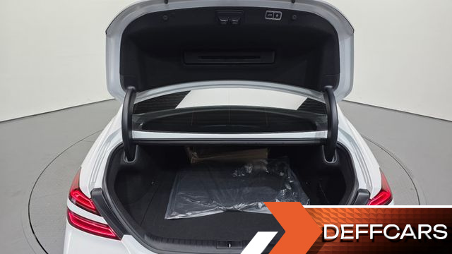 Genesis G70 Gasoline 2.0T 2WD купить на сайте DeffCars