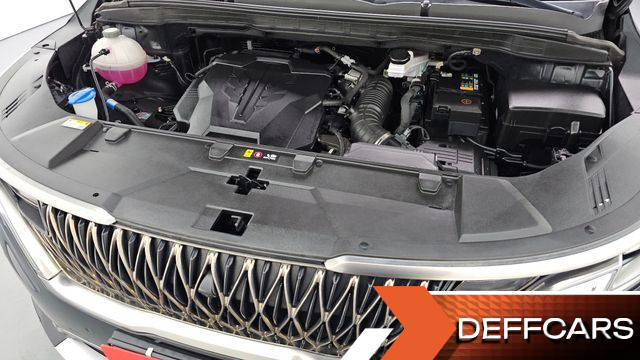 Kia CARNIVAL Gasoline 9-Seater Hi-Limousine Signature купить на сайте DeffCars