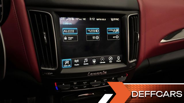 Maserati LEVANTE 3.0 AWD GranSport купить на сайте DeffCars