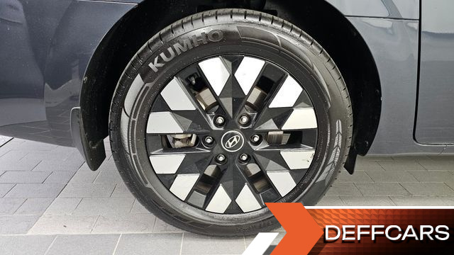 Hyundai STARIA 4WD Lounge 9-Seater Inspiration купить на сайте DeffCars