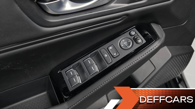 Honda ACCORD 2.0 Hybrid Touring купить на сайте DeffCars