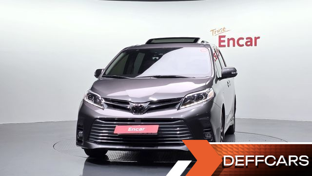 Toyota SIENNA 3.5 AWD купить на сайте DeffCars