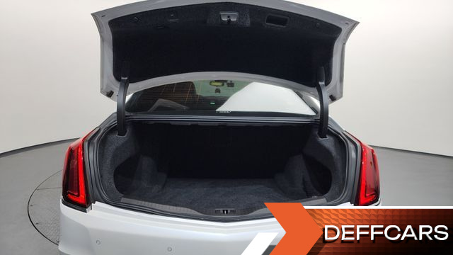 Cadillac CT6 2.0 Turbo купить на сайте DeffCars