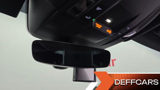 Porsche TAYCAN 4S купить на сайте DeffCars
