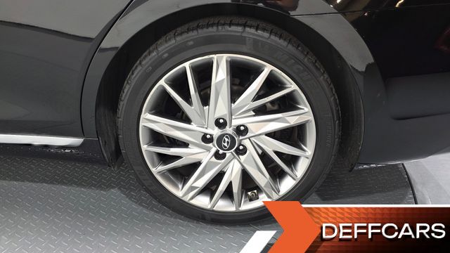Hyundai GRANDEUR 2.5 Calligraphy купить на сайте DeffCars