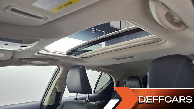 Lexus CT200H 1.8 Supreme ZWA10 купить на сайте DeffCars