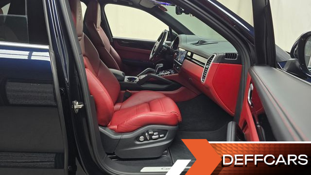 Porsche CAYENNE 3.0 купить на сайте DeffCars