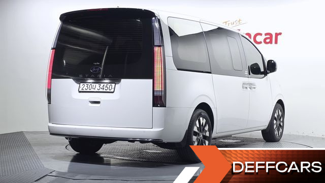 Hyundai STARIA HEV 1.6 Lounge 7-Seater Mobility купить на сайте DeffCars