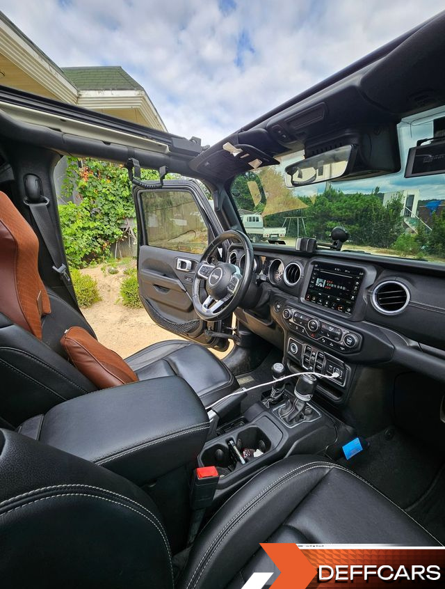 Jeep WRANGLER 2.0 Overland Power Top 4Door купить на сайте DeffCars