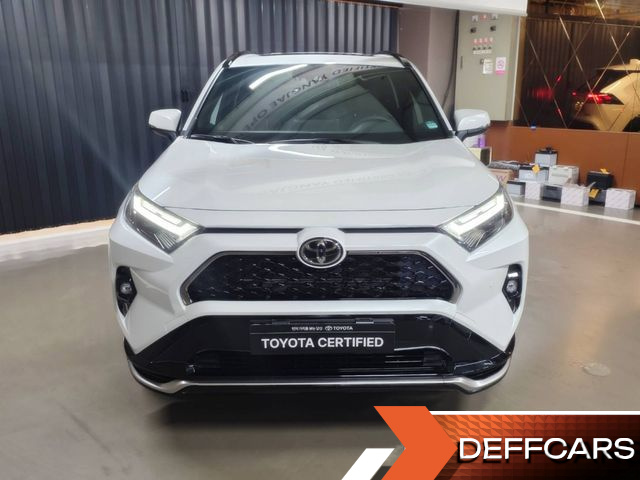 Toyota RAV4 2.5 4WD PHEV XSE купить на сайте DeffCars