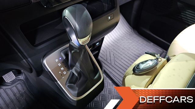 Hyundai STARIA 4WD Tourer 11-Seater Modern купить на сайте DeffCars