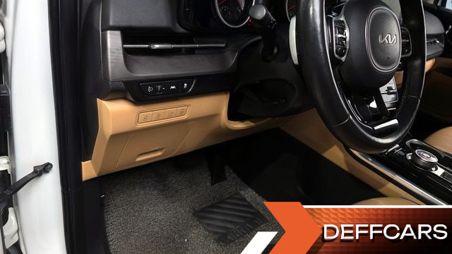 Kia CARNIVAL 9-Seater Noblesse купить на сайте DeffCars