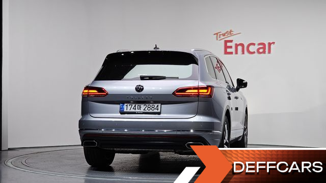 Volkswagen TOUAREG 3.0 TDI Prestige купить на сайте DeffCars