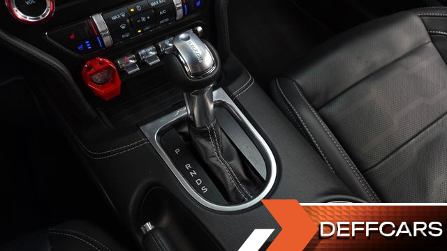 Ford MUSTANG Coupe купить на сайте DeffCars
