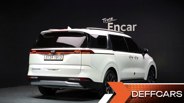 Kia CARNIVAL 9-Seater Noblesse купить на сайте DeffCars