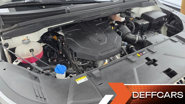 Kia CARNIVAL Diesel 9-Seater Prestige купить на сайте DeffCars