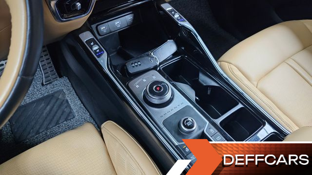 Kia SORENTO Gasoline 2.5T 2WD Gravity купить на сайте DeffCars