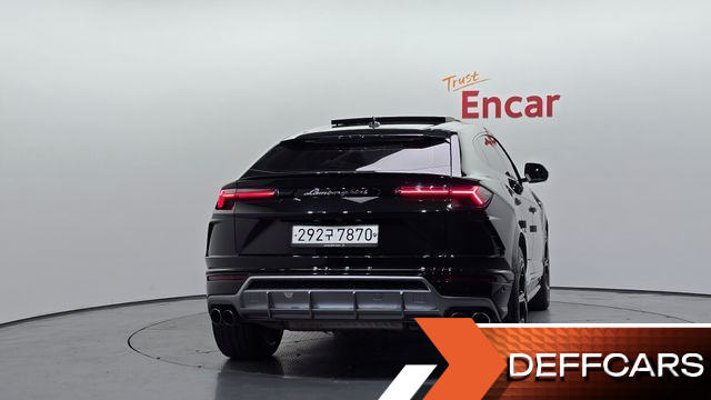 Lamborghini URUS 4.0 V8 купить на сайте DeffCars