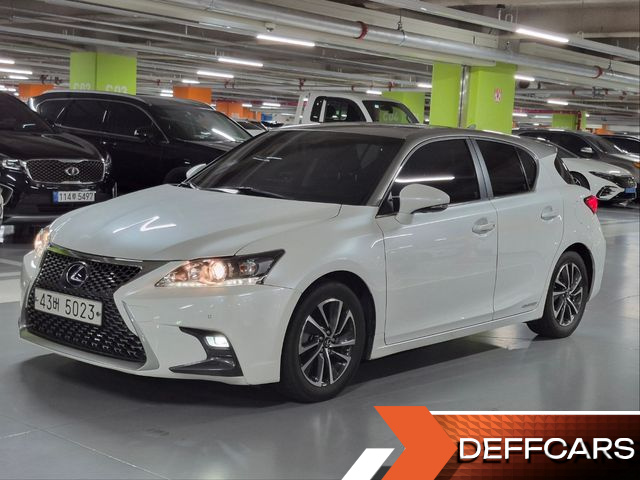 Lexus CT200H 1.8 Supreme ZWA10 купить на сайте DeffCars