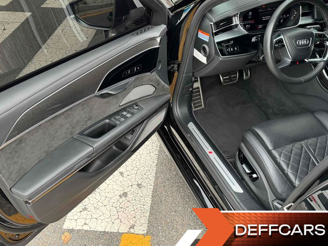 Audi S8 4.0 TFSI Quattro LWB купить на сайте DeffCars