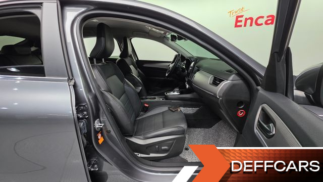 Renault-KoreaSamsung XM3 1.6 E-TECH Inspire e-shifter купить на сайте DeffCars