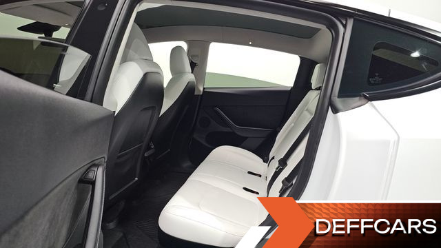 Tesla MODEL Y RWD купить на сайте DeffCars