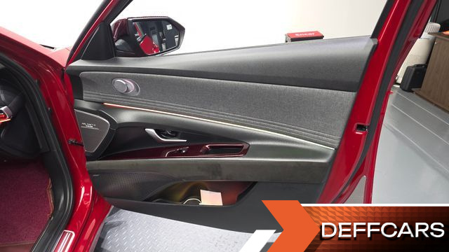 Hyundai AVANTE 1.6 Inspiration купить на сайте DeffCars