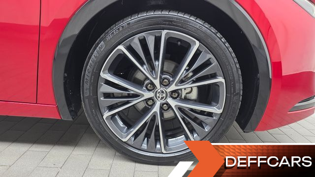 Toyota PRIUS 2.0 XLE купить на сайте DeffCars