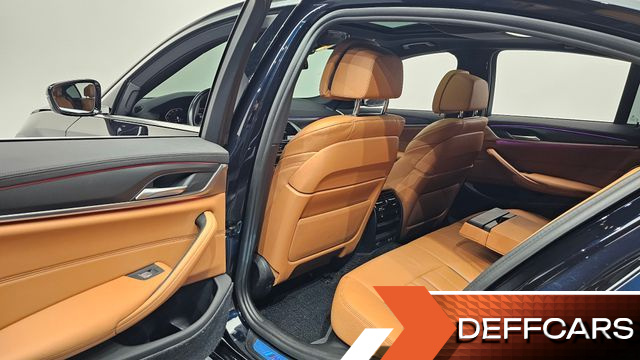 BMW 5-SERIES 520i M Sport купить на сайте DeffCars