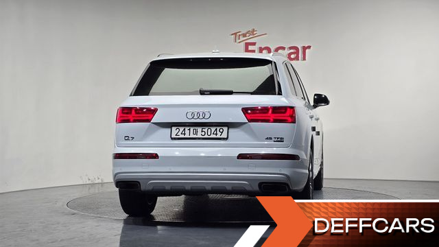 Audi Q7 45 TFSI Quattro купить на сайте DeffCars