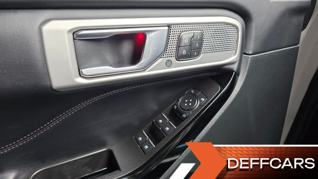 Ford EXPLORER 3.0 Platinum 4WD купить на сайте DeffCars