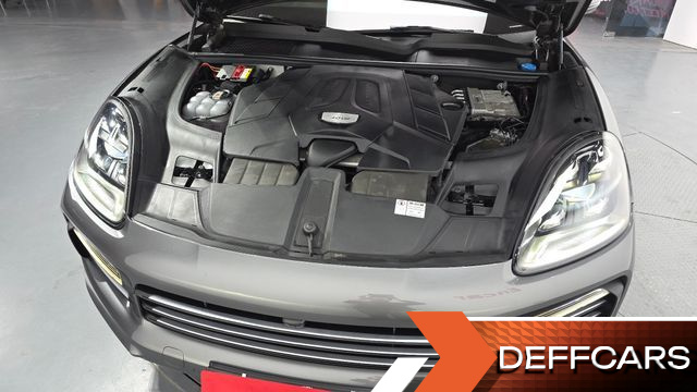 Porsche CAYENNE 3.0 купить на сайте DeffCars