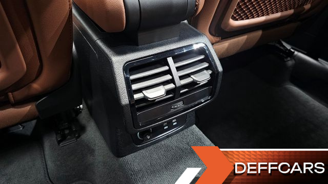 Audi Q3 40 TFSI Quattro Premium купить на сайте DeffCars