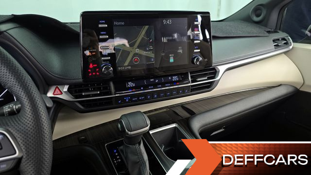 Toyota SIENNA 2.5 Hybrid 2WD купить на сайте DeffCars