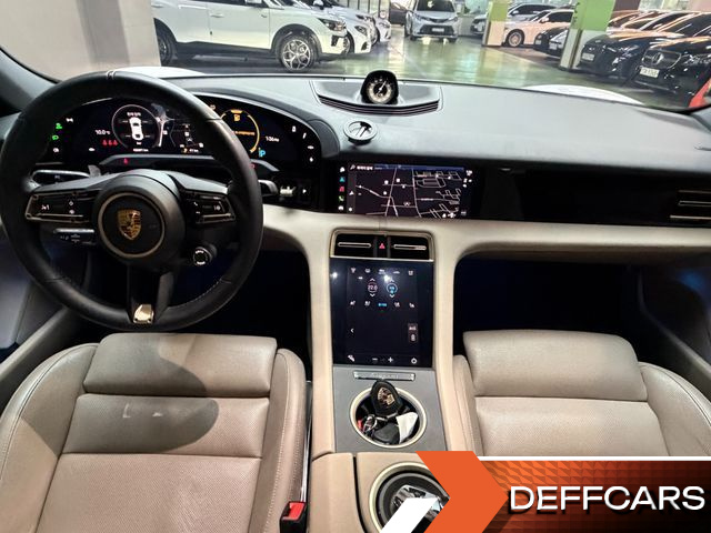 Porsche TAYCAN 4S купить на сайте DeffCars