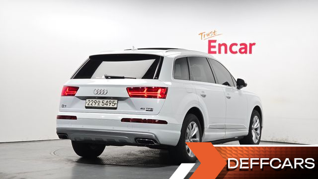 Audi Q7 45 TFSI Quattro купить на сайте DeffCars